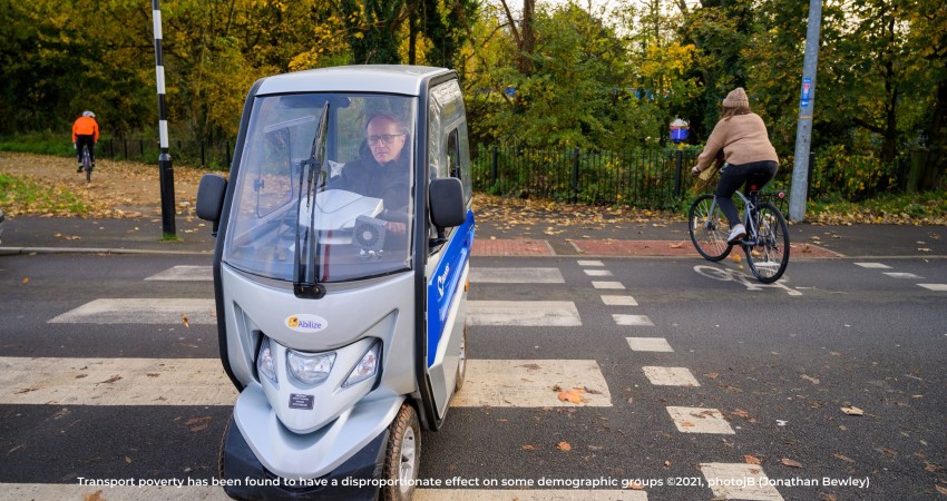 Transport poverty has been found to have a disproportionate effect on some demographic groups ©2021, photojB (Jonathan Bewley) Transport poverty has been found to have a disproportionate effect on some demographic groups ©2021, photojB (Jonathan Bewley)
