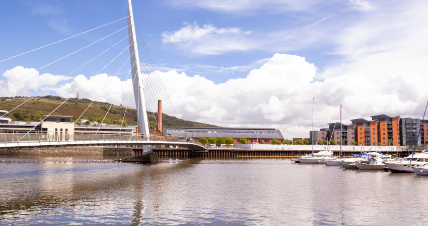 Free buses are back for the summer holidays (Swansea) Free buses are back for the summer holidays (Swansea)